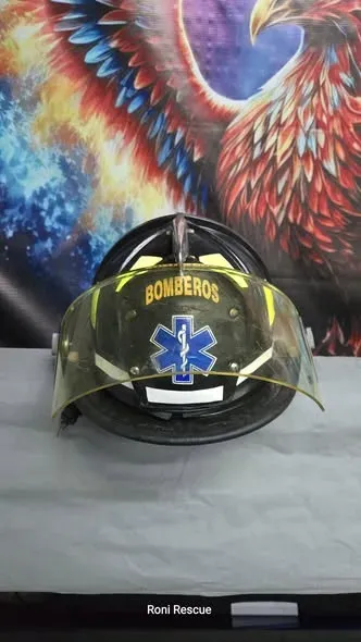 Servicio Premium de Limpieza y Personalización de Casco