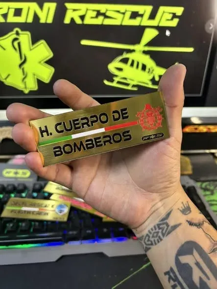 Placa Personalizada con Imán